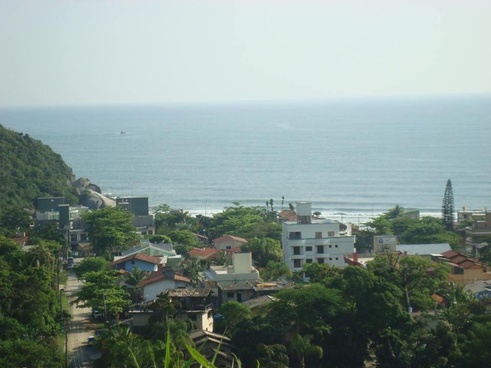 Casa De Praia Em Bombinhas Beach House Exterior photo